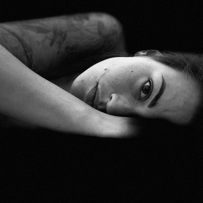 Fatigu&eacute;e. #NouvellePhotoDeProfil https://t.co/b4AZK6nyQE<a href="/tag/nouvellephotodeprofil"class="tags">#NouvellePhotoDeProfil</a>