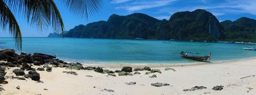 BackPackrTechie's tweet image. Lockdown is making me crazy to go to this place again !!!

Who else want to go do comment below !!!

#BackpackerTechie #PhiPhiIsland #Thailand #ThailandVlog #ThailandTrip #ThaiFood #PhiPhi #Krabi #Phuket #Pattaya #SoloTrip #SingleTraveller