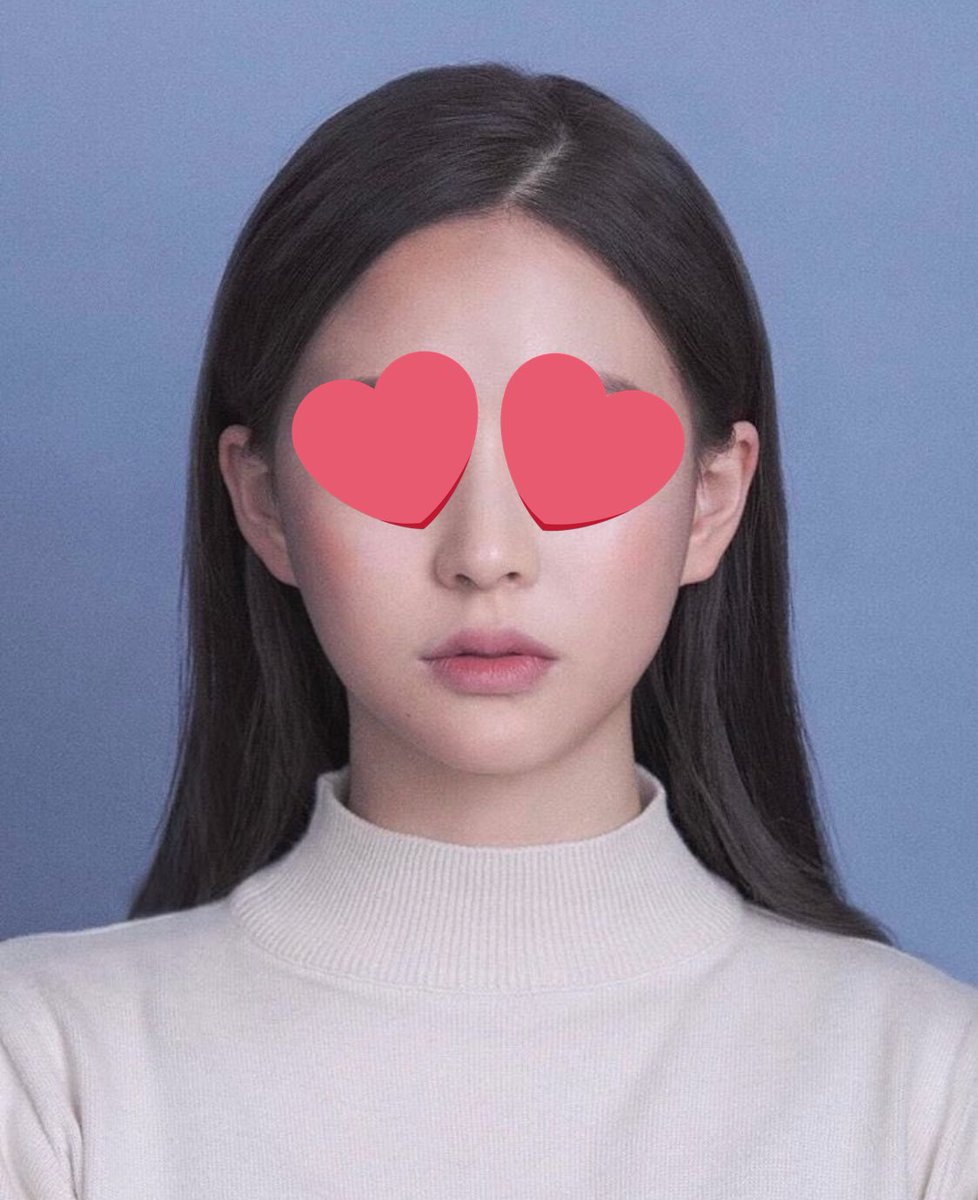 𝐿𝑒𝑒 正面から見た時と 横から見た時の理想の鼻 正面向いた時の鼻の存在感はなくて良いから 横向いた時は自然な高さとツンとした自然な丸い鼻先が良い