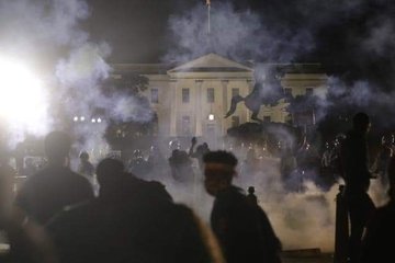 ColayIvy's tweet photo. #anonymus todo esto es increíble, no puedo creer que este pasando, todo sea por hacer JUSTICIA!🔥 https://t.co/CkHI2OW6mO