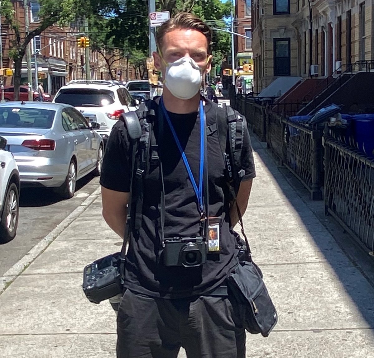 pressgazette's tweet image. British press photographer arrested and charged while covering police protests in America bit.ly/3eHDpmr