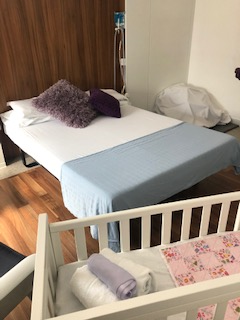 We will have another video tour on our Instagram later! This week it's one of our gorgeous Birth Centre rooms 😍 If you aren't following us yet then why not! Search: frimleymaternityrecruitment for more videos, pictures and announcements #birthcentre #joinfhft #mondaymotivation