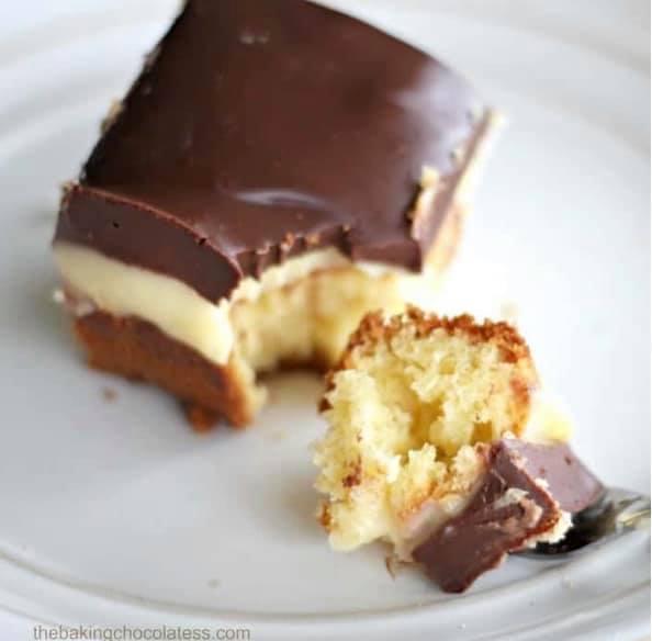 MaryMarblesBlog's tweet image. OM gosh!!! Boston Cream Sheet Cake #PrettyPlease  get it here---&amp;gt; shop.doyoubake.com/boston-cream-p…