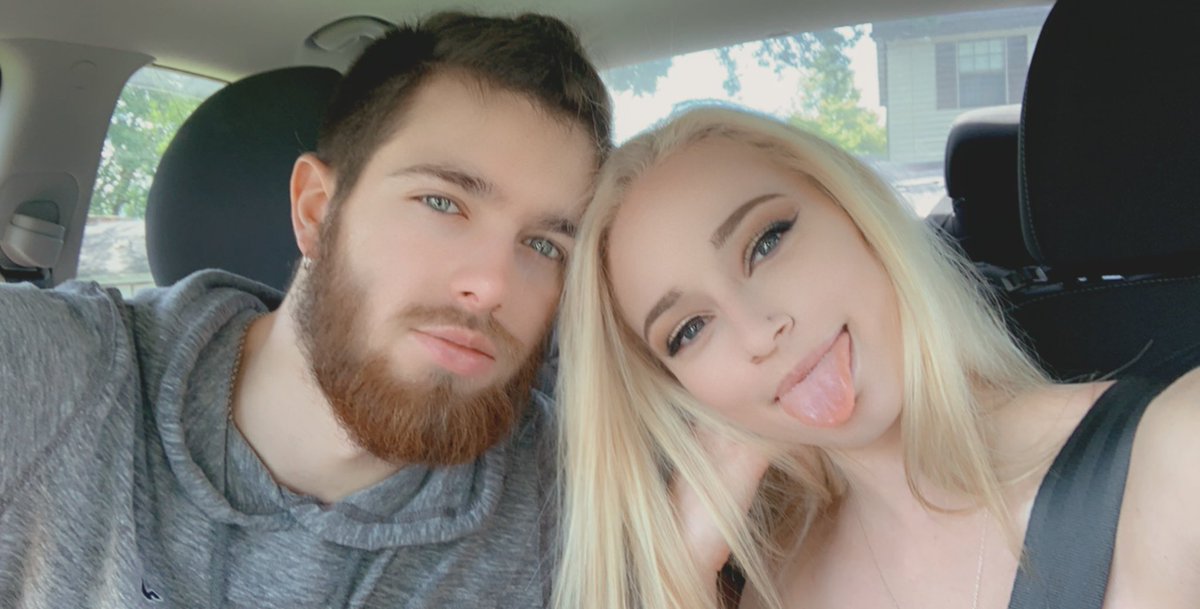 Alliesmith3_'s tweet photo. 4 years down, forever to go❤️🔒 https://t.co/CsfXCMNW8m