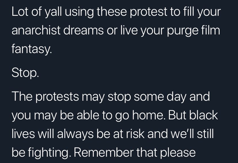 The organizers have asked that the protest stay peaceful in order to protect the protestors. If you see something some escalate with the police please let the people around you know. This is for public safety. Also please don’t harm the local buissnesses on the square.