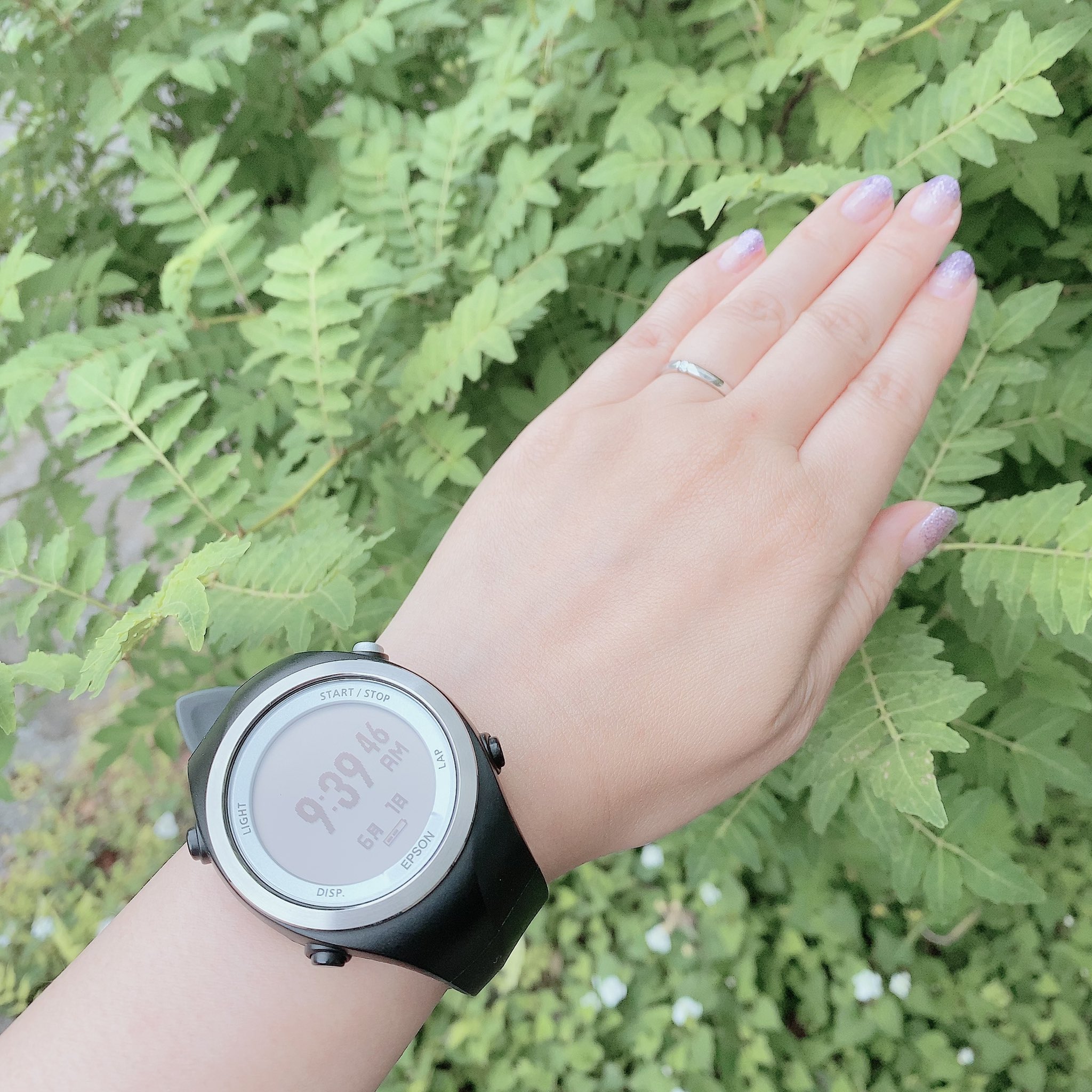みちこ 8 亀の腕時計 ツモリチサト 分かるかなぁ 3枚目の写真は顔がこっち向いてる 目がキラキラの石入ってて文字盤が甲羅 亀飼ってるとさりげない亀要素とかめちゃくちゃツボになるよね T Co 5b3fl5p5m3 Twitter