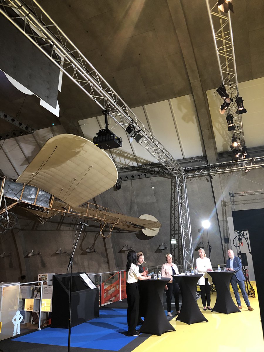 Tack till alla paneldeltagare och er som följt samtalet Kultur i hela landet - post Corona! Webbsändningen finns tillgänglig att titta på i efterhand via länken youtu.be/aqg7miWLOKE #museer #kulturarv