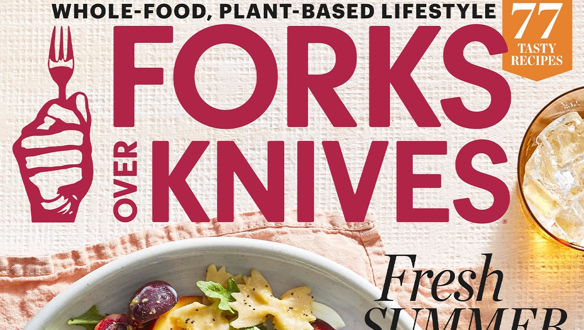 ForksOverKnives's tweet photo. It has arrived!! The Summer 2020 issue of #ForksOverKnivesMagazine is now available exclusively on our website with 77 pages of expert tips, inspiring success stories, and healthy, satisfying recipes. https://t.co/2718QA1o6D https://t.co/9iLrYlccOU