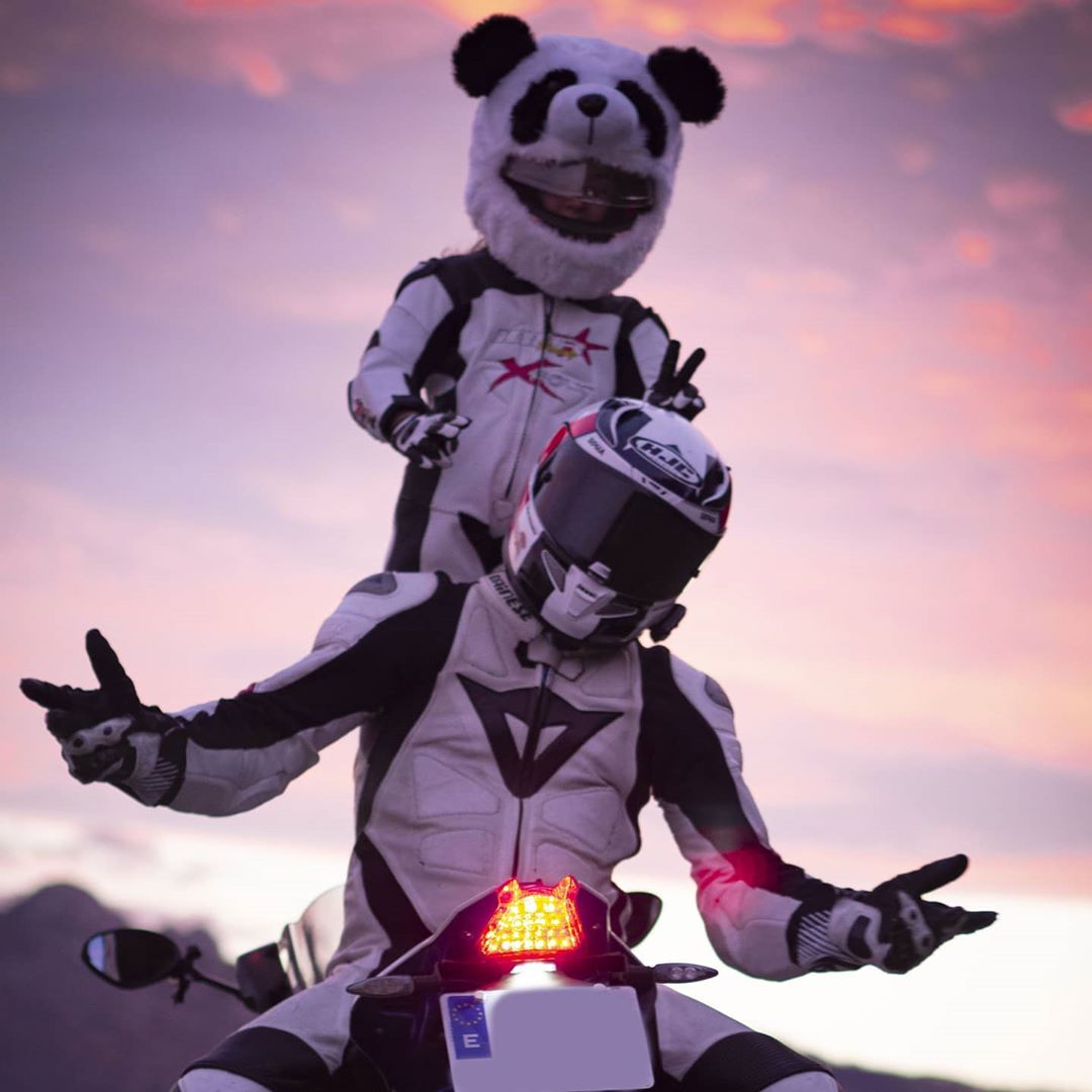 CardoSystems's tweet photo. Happy #ChildrensDay.
Do you ride with your kids? Did your parents ride with you?
➖➖➖➖➖➖➖➖➖➖➖➖➖➖➖➖
📸 @zaku_rr
🎧 #FREECOM4Plus
➖➖➖➖➖➖➖➖➖➖➖➖➖➖➖➖
#CardoSystems #AskForCardo #CardoFam #zaku_rr https://t.co/un8YBrbBiF