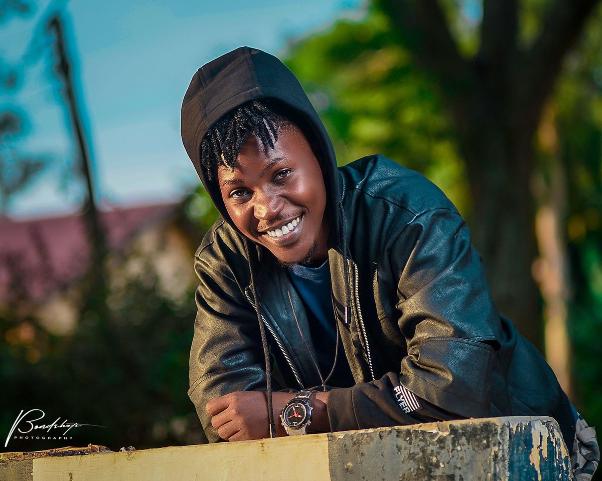 tpaul256's tweet image. The God of the good times 😆
Is still God in the bad times 😢
youtu.be/i_ybCnERvoo

#SameGod
#Thankful
@Kartsofficial / @GlenGlen256 📸