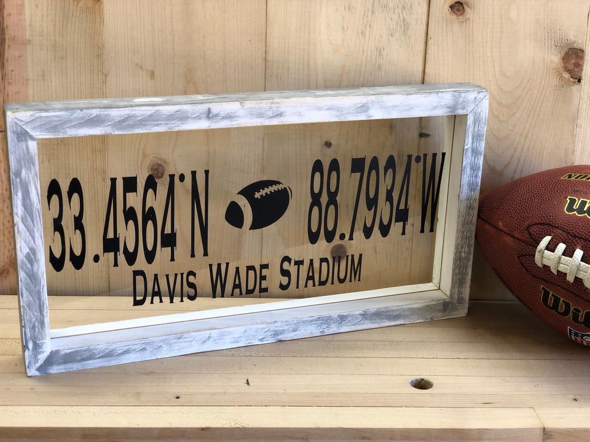 When your lifelong pal has an etsy (and gives you some cool stuff) you tweet about it.  Check em out <a href="/TempestOrigina1/">Tempest Originals</a>