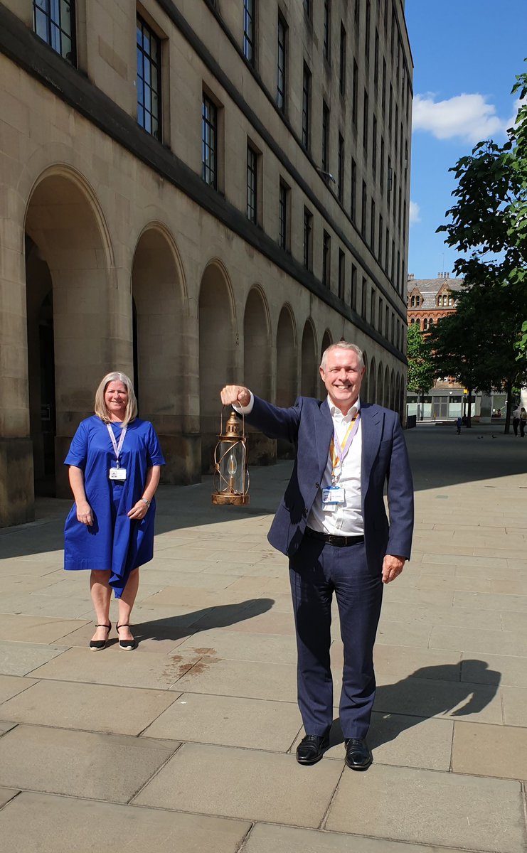 mcrlco's tweet photo. Today sees us start our month showcasing our fantastic community teams as part of Year of the Nurse & Midwife, marking the 200th birth anniversary of #FlorenceNightingale. The lamp is leaving the heart of the city on its (socially distant) tour, next stop @CrumpsallVale #YNM2020 https://t.co/Loo6Z4wpMF