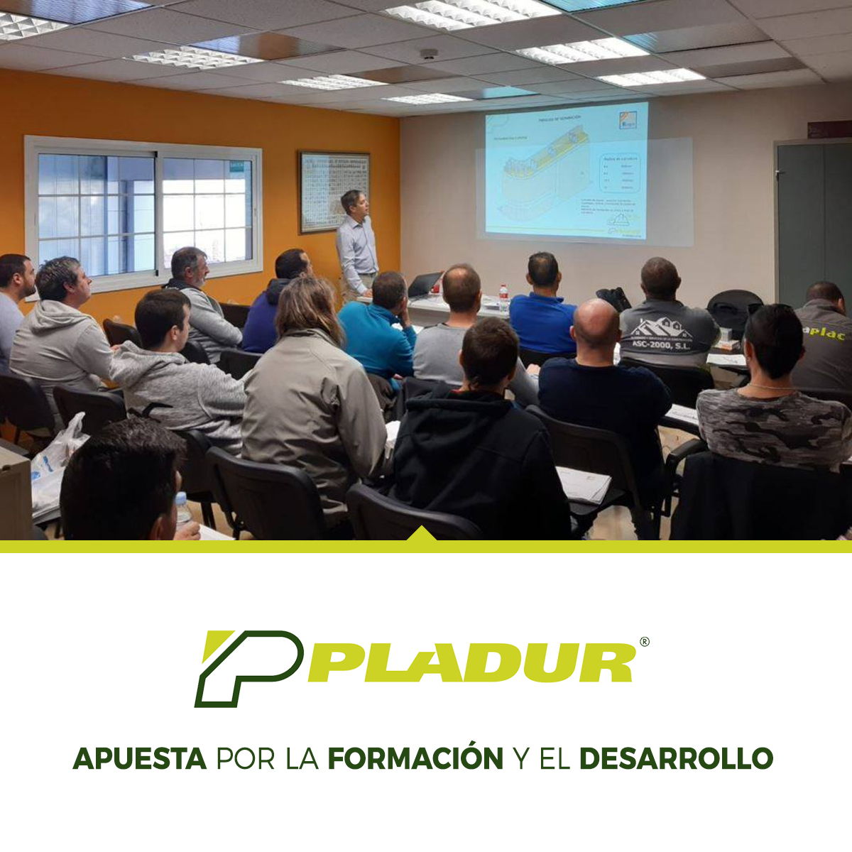 pladur_ES's tweet photo. Solo a través del conocimiento de los Sistemas Constructivos Pladur® logramos mejorar el aprovechamiento, el tiempo y la calidad de la ejecución. Por ello en #Pladur® apostamos por la capacitación y la especialización a través de nuestra red de #formación. https://t.co/3AW0DTGDII