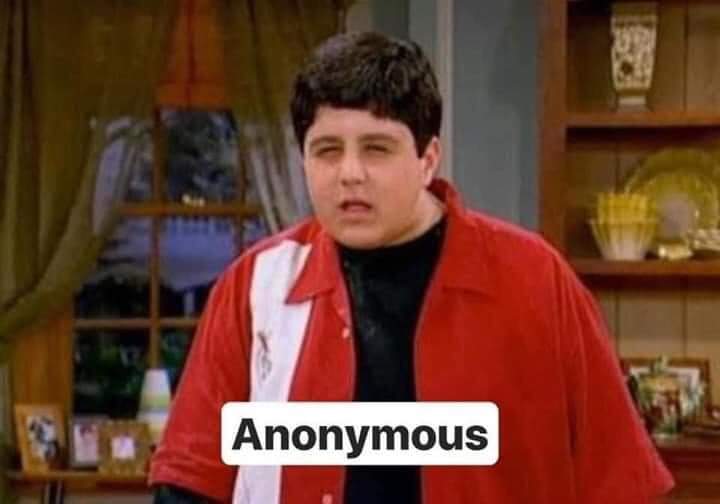 Harryybellucci's tweet photo. Alguien pone "Soy gay" en mi cuenta de Facebook, yo
#anonymus https://t.co/saej7jyLiV