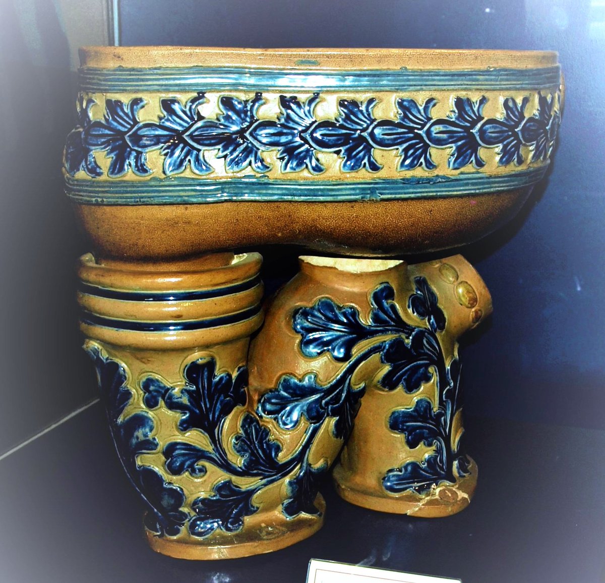 GladstoneMuseum's tweet photo. Flying the flag for #museumtoilets in the latest #curatorbattle - this is a Doulton Lambeth ‘Combination’ WC made in 1890 from our Flushed with Pride section. Pretty bling for a loo!
#bestbling
#MuseumFromHome
#pottery
#ceramics
#StokeOnTrent
#mystokestory
#sanitaryware https://t.co/IoL9h26mN9