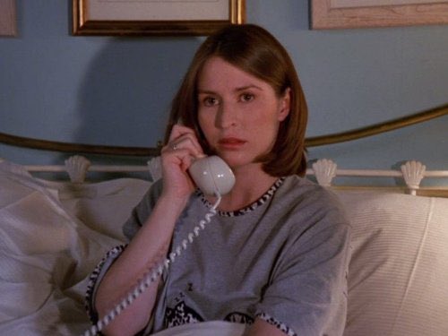 Friendssayings's tweet photo. If 2020 was a person https://t.co/SAWDW37XSe