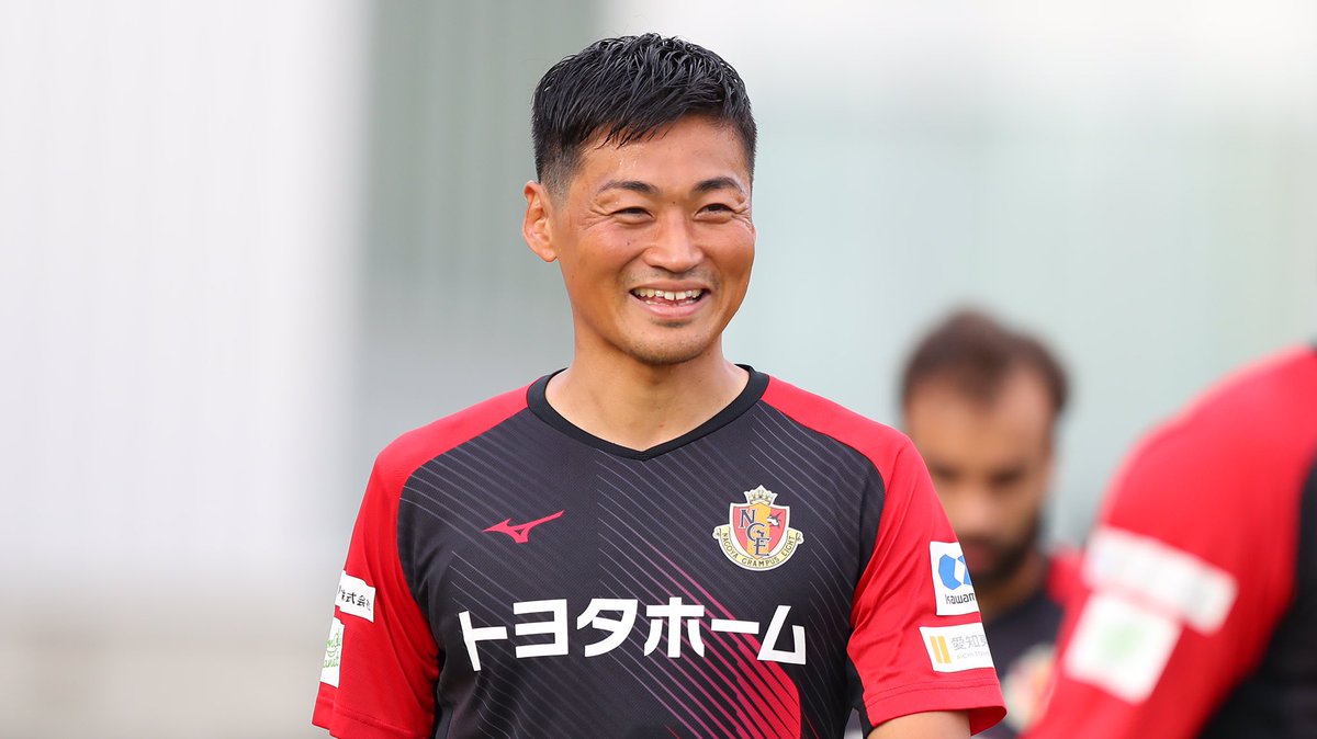名古屋グランパス Nagoya Grampus V Twitter 笑顔を見せた 千葉和彦 選手 相馬勇紀 選手 太田宏介 選手の練習後のコメントも後ほど Insidegrampus でお届けします Grampus 名古屋グランパス Nagoya Grampus V Twitter 笑顔を見せた 千葉和彦 選手 相馬勇紀 選手 太田宏介 選手の練習後のコメントも後ほど Insidegrampus でお届けします Grampus
