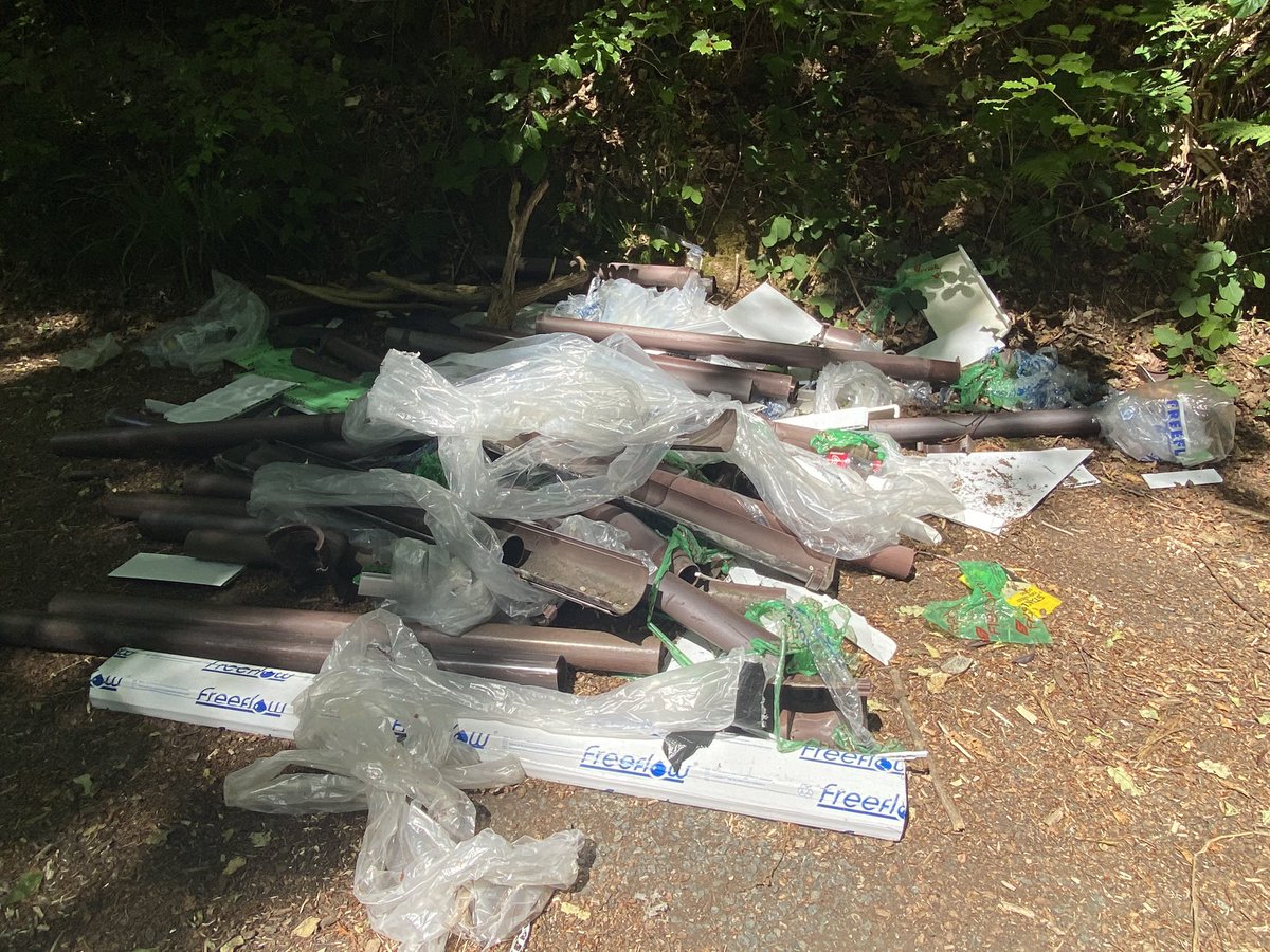 Fly Tipping is unacceptable, found this in West Looe, if you discover any report it to <a href="/CornwallCouncil/">@cornwallcouncil</a> should you recognise this waste please let them know <a href="/lovelooe/">adam herz</a> <a href="/DC_PCC/">Devon & Cornwall PCC</a> <a href="/DC_Police/">Devon & Cornwall Police</a> <a href="/looe_today/">Looe Today</a>