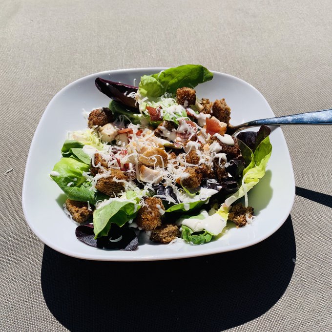 Homemade Caesar salad for lunch. No chicken breast so chucked in a packet of the kids Fridge Raiders<a href="/tag/scunthorpeproblem"class="tags"><span>#scunthorpeproblem</span></a>
