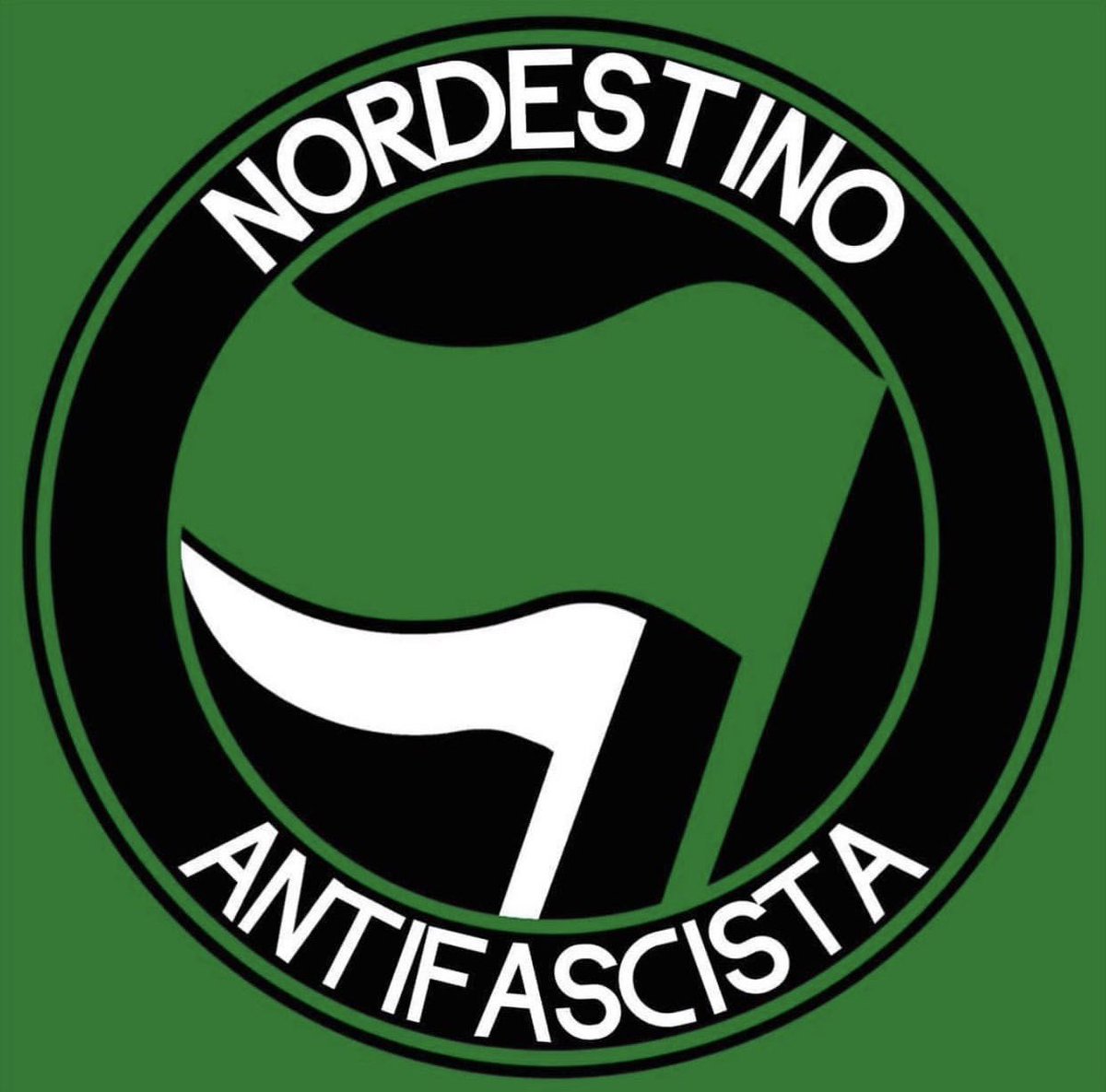 pabllovittar's tweet photo. NÃO SE CALE 🏳️‍🌈👊🏿👊🏽👊🏼  #AntiFascista #Antiracista #VidasNegrasImportam #Somos70porcentro https://t.co/uMYkkRYcjM