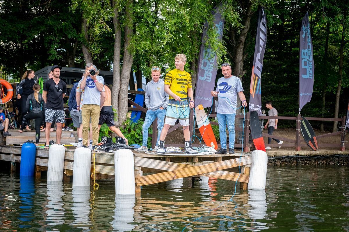 Dan Nott <a href="/DanNottWake/">dan nott</a> about to head out on his way to 🥇 at the 2019 UK Nationals at @LDBWakeschool
Photo Mantis Pro Media -  @mastercraftboatsuk