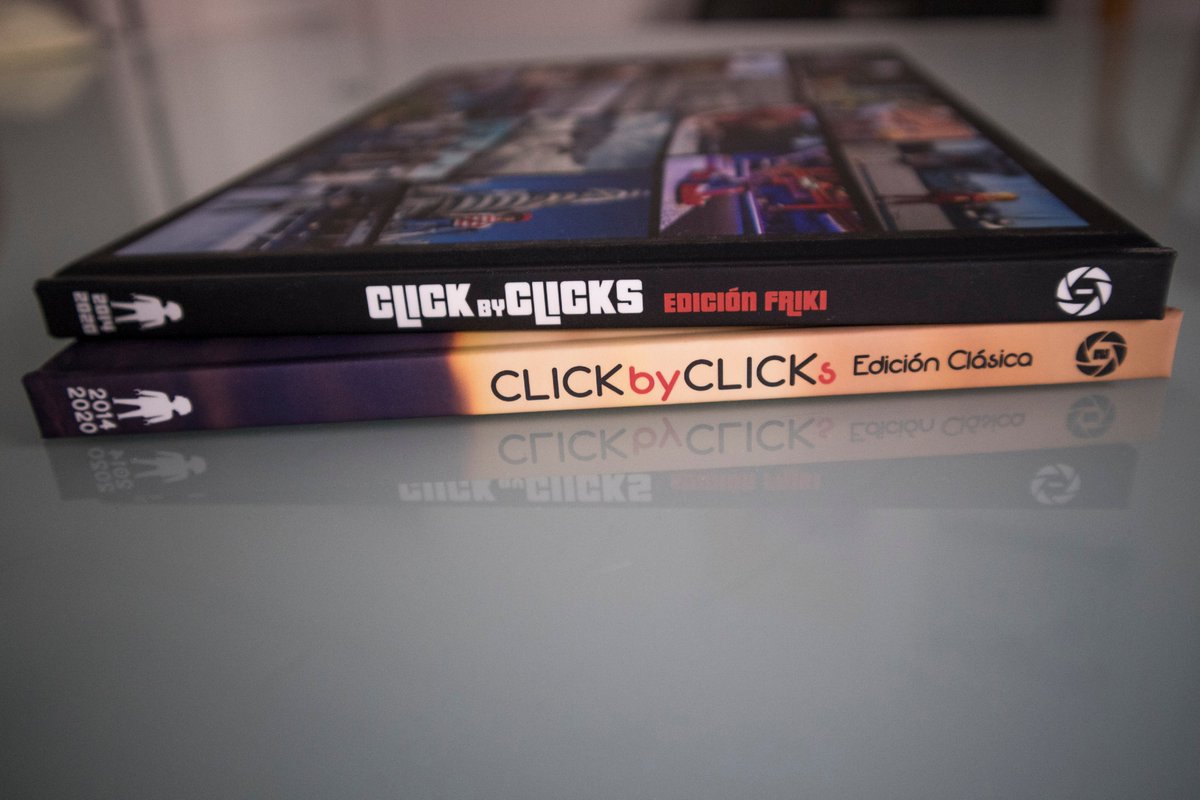 clickbyclicks_'s tweet photo. El confinamiento ha venido bien para organizar bien todas las fotos y hacer un buen recopilatorio con estos álbumes tan chulos de #saaldigital_es
#albumdefotos #albumdigital https://t.co/rBTQxVSNaq