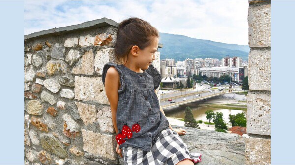 CherryCrumble_'s tweet image. Thinking about rainbows &amp;amp; brighter days...
Outfits that let you chase you, your big and little dreams. Giving wings to your curiosity at cherrycrumble.com
.
.
.
@kidslovetraveling
#bynitthyman #childhooddelight #girlswardrobe