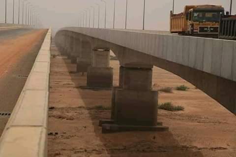 This Oweto Bridge that connects Nassarawa to Benue , Kogi down to Enugu. It was awarded through the influence of David Mark of course abandoned as usual by PDP until the man they call failure completed it 5 years after. Now it takes just three hours to Abuja.
