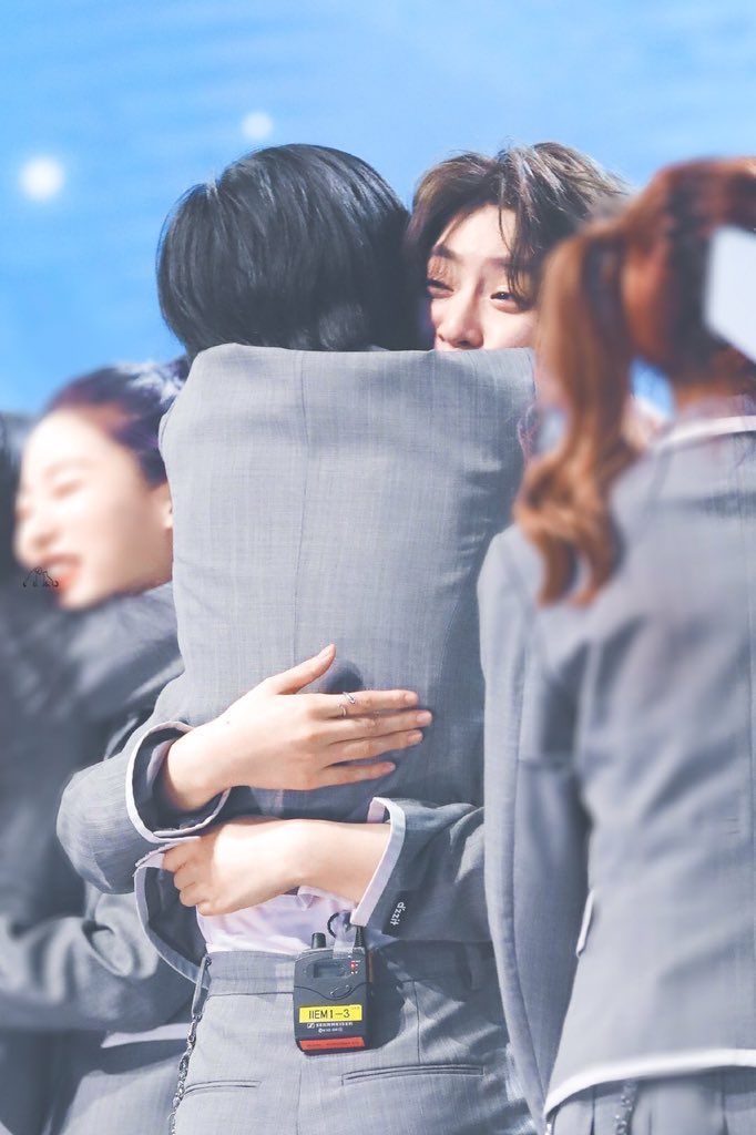 คิดถึงฝานฝานกับพี่ลู่อีกแล้ว