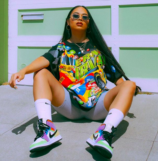 hustlesole's tweet photo. "To me, bossy is not a pejorative term at all. It means somebody’s passionate and engaged and ambitious and doesn’t mind leading." | Amy Poehler

IG Model:@mscrisssy 

#PrettyKicks #hustlesole #fashion #womensneakers #sneakerheadqueens https://t.co/IUuspPXUeL