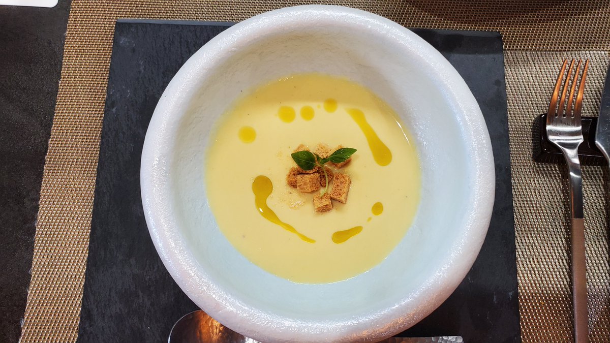 長崎スイーツ グルメ En Twitter Prime Beef Steak Seafood Restaurant Earth プライムビーフステーキ シーフードレストラン アース 諫早市宇都町3 22 グランドパレス諫早さん並びビスヌさん隣 営業時間 ランチ11 00 14 00 Os13 30 ディナー18 00 21 00