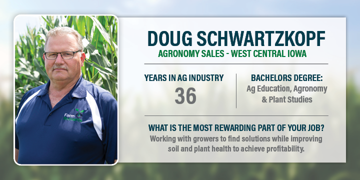 FarmNutrients's tweet photo. TEAM MEMBER HIGHLIGHT: Doug resides in West Bend, IA and has worked in the Ag Industry for over 36 years. He holds B.S. Degrees in Ag Education from IL State and Agronomy / Plant Pathology from ISU. In his spare time he enjoys watching Iowa State football and landscaping. https://t.co/N7s9nc9Mn9