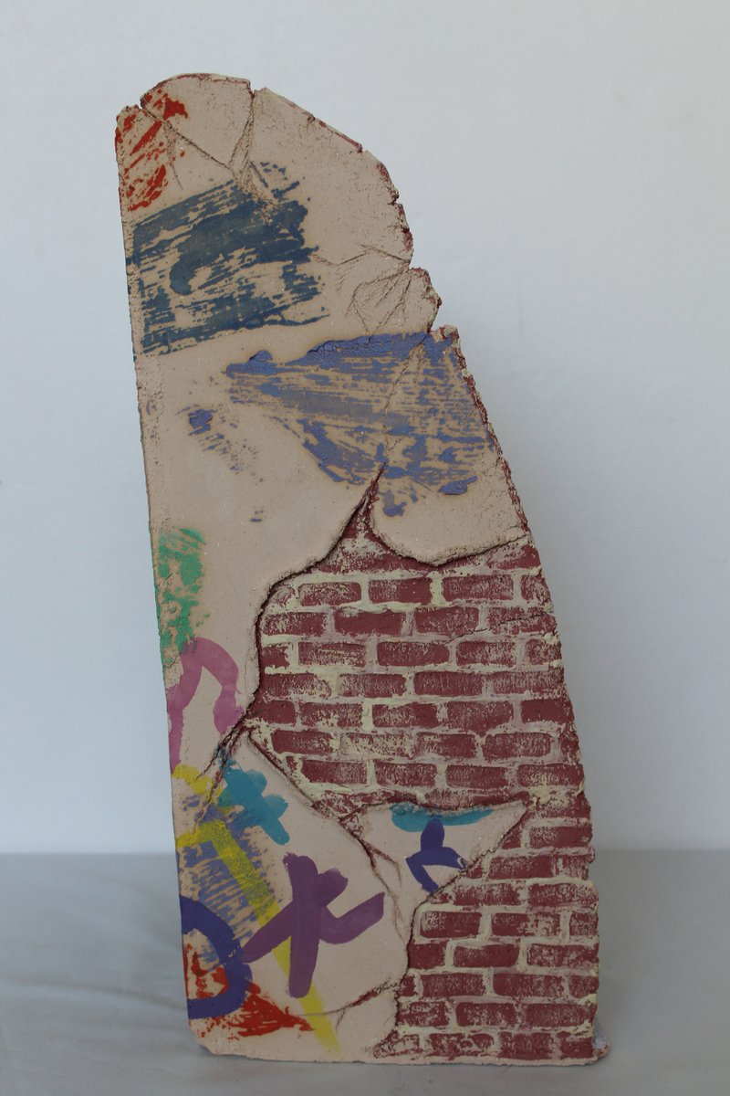 Emanuel_School's tweet image. We've received the fantastic news that two of our students have had their work accepted for the Royal Academy Young Artists’ exhibition from over 17,000 entries. Discover the inspiration and ideas behind Poppy &amp;amp; Abbie's pieces: emanuel.org.uk/students-selec… @royalacademy