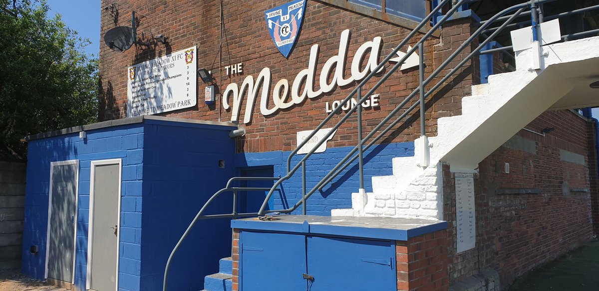 New toilets being installed at the entrance to the stand here at Meadow Park in the first of many ground improvements going to take place here over the summer 👏🏼

#Medda 🔵⚪