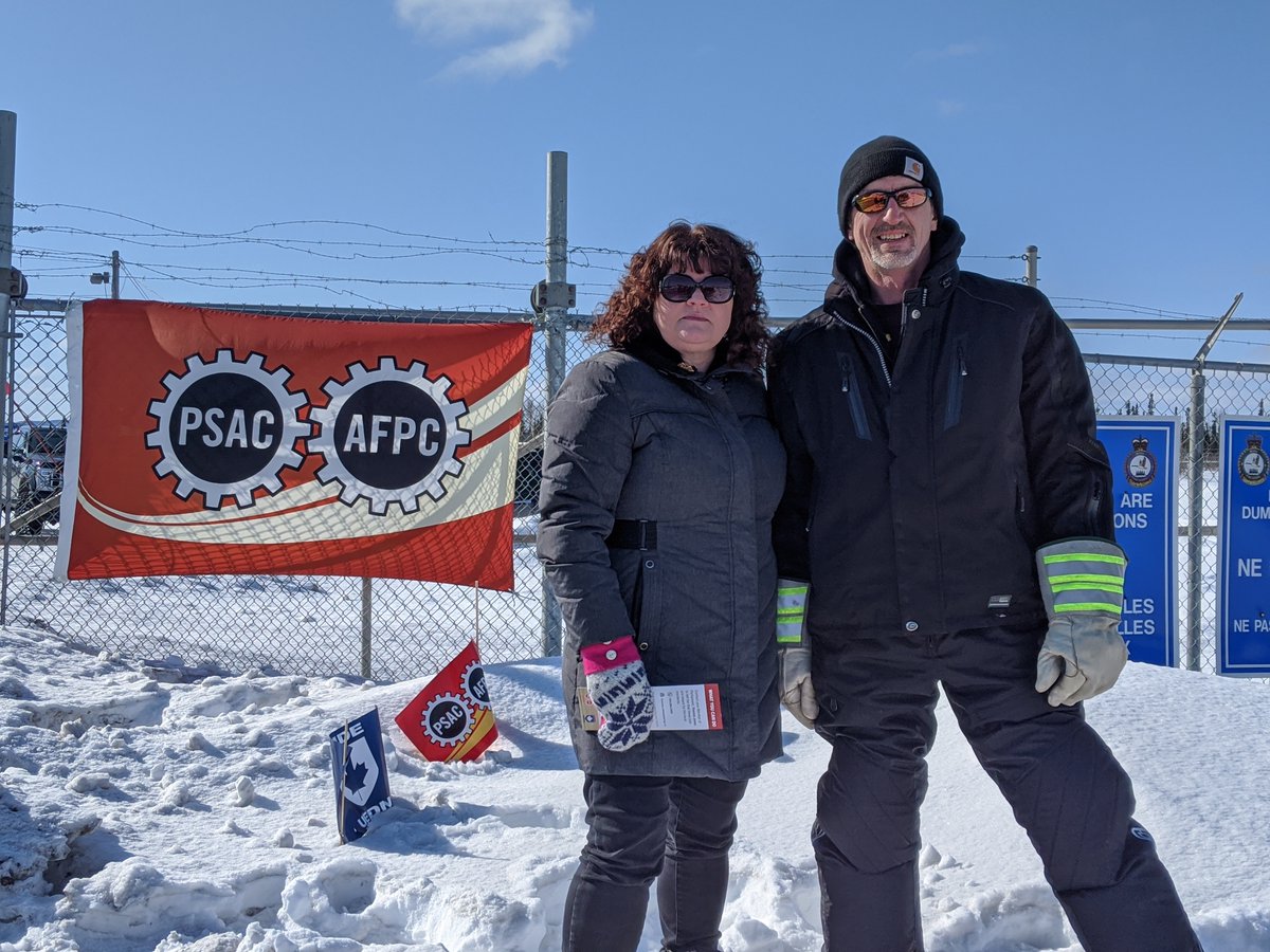 PSAC Atlantic - AFPC Atlantique (@psacatlantic) on Twitter photo PSAC Members Ratify Tentative Agreement with Serco
bit.ly/2XOTf8b
#canlab #nlpoli <a href="/YvonneJJones/">Yvonne Jones</a> <a href="/UNDEUEDN/">UNDE-UEDN</a> <a href="/UNDE_President/">June Winger</a> PSAC Members Ratify Tentative Agreement with Serco
bit.ly/2XOTf8b
#canlab #nlpoli <a href="/YvonneJJones/">Yvonne Jones</a> <a href="/UNDEUEDN/">UNDE-UEDN</a> <a href="/UNDE_President/">June Winger</a>