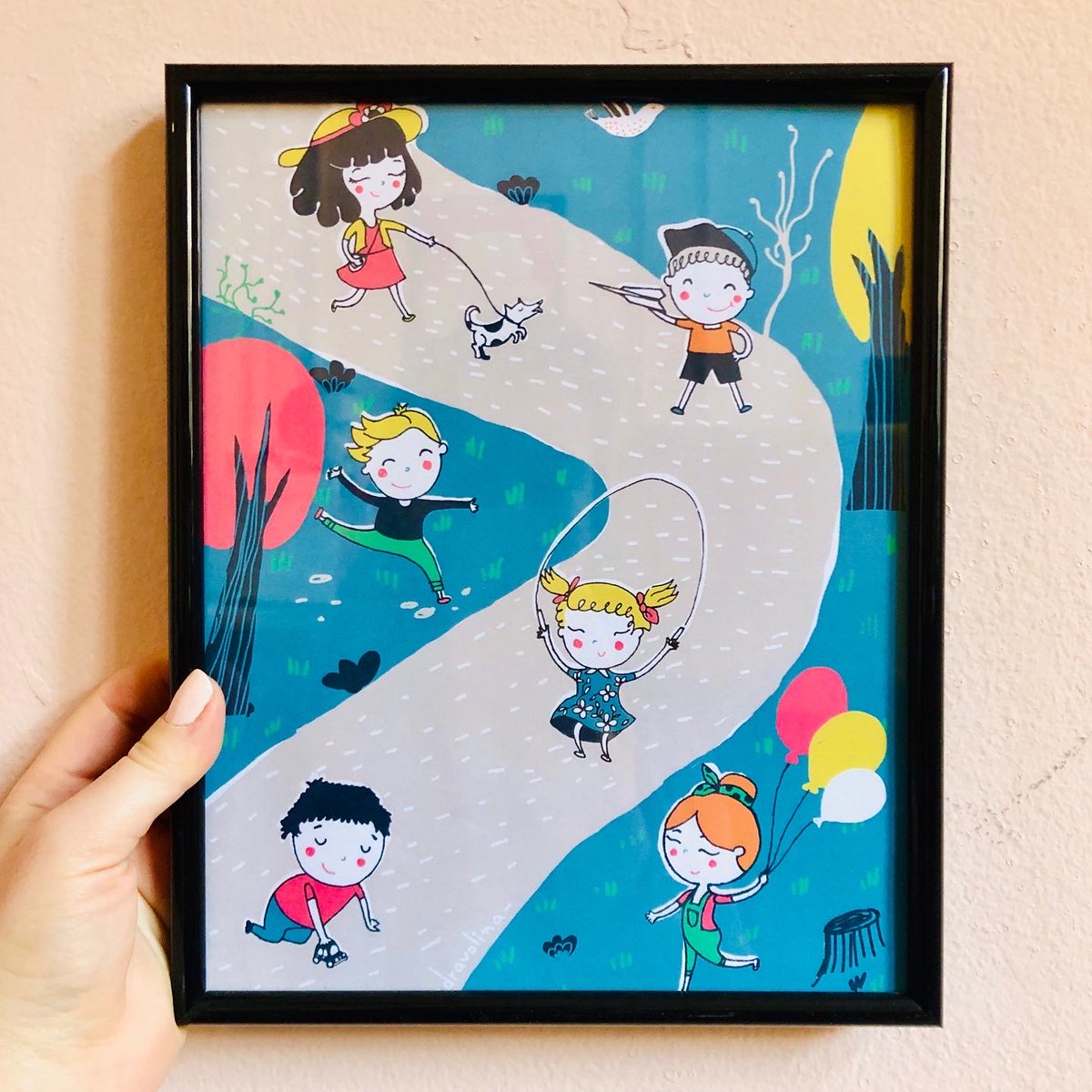 zdravolinna's tweet photo. Happy Internacional Children’s day! 👧🏼🧒🏻🍭🎈🧸 Sharing this illustration with you I want to wish you never leave your inner! 
*If you wish to order this illustration for print you can reach me out here #HappyChildrensday  #internationalchildrensday #illustration #zdravolina https://t.co/J09KVoQekf
