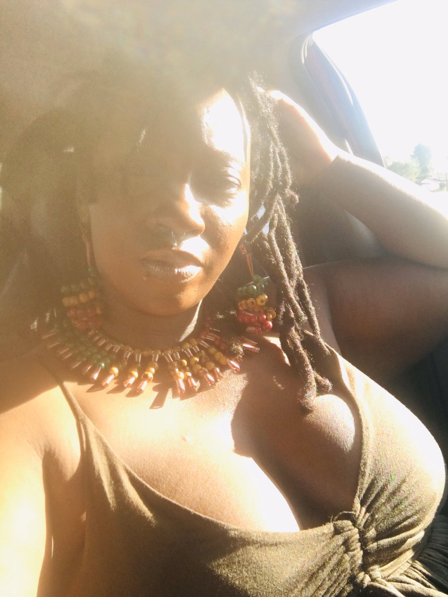 ReflectAura's tweet photo. #GeminiSeason #Gemini I had a great birthday weekend.
Jewelry by muah.
New pieces coming soon 😘 https://t.co/HMCBgKvwDl