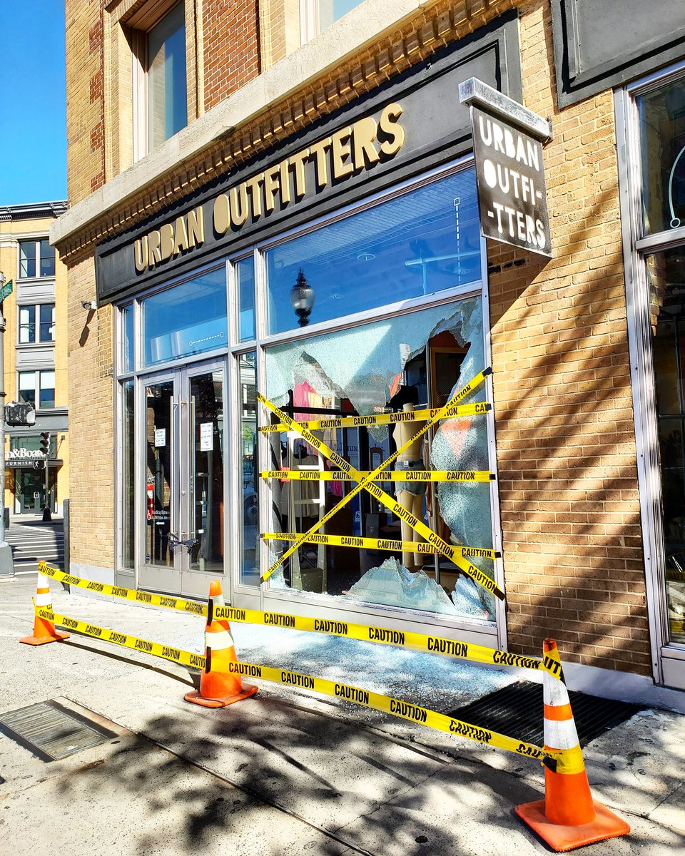 Only In Boston tweet media