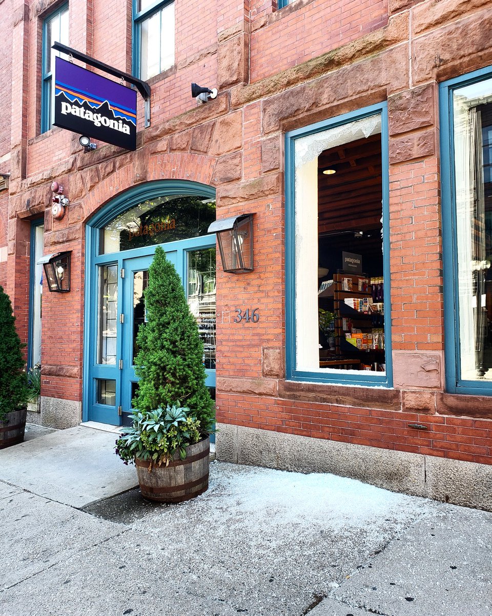 Only In Boston tweet media