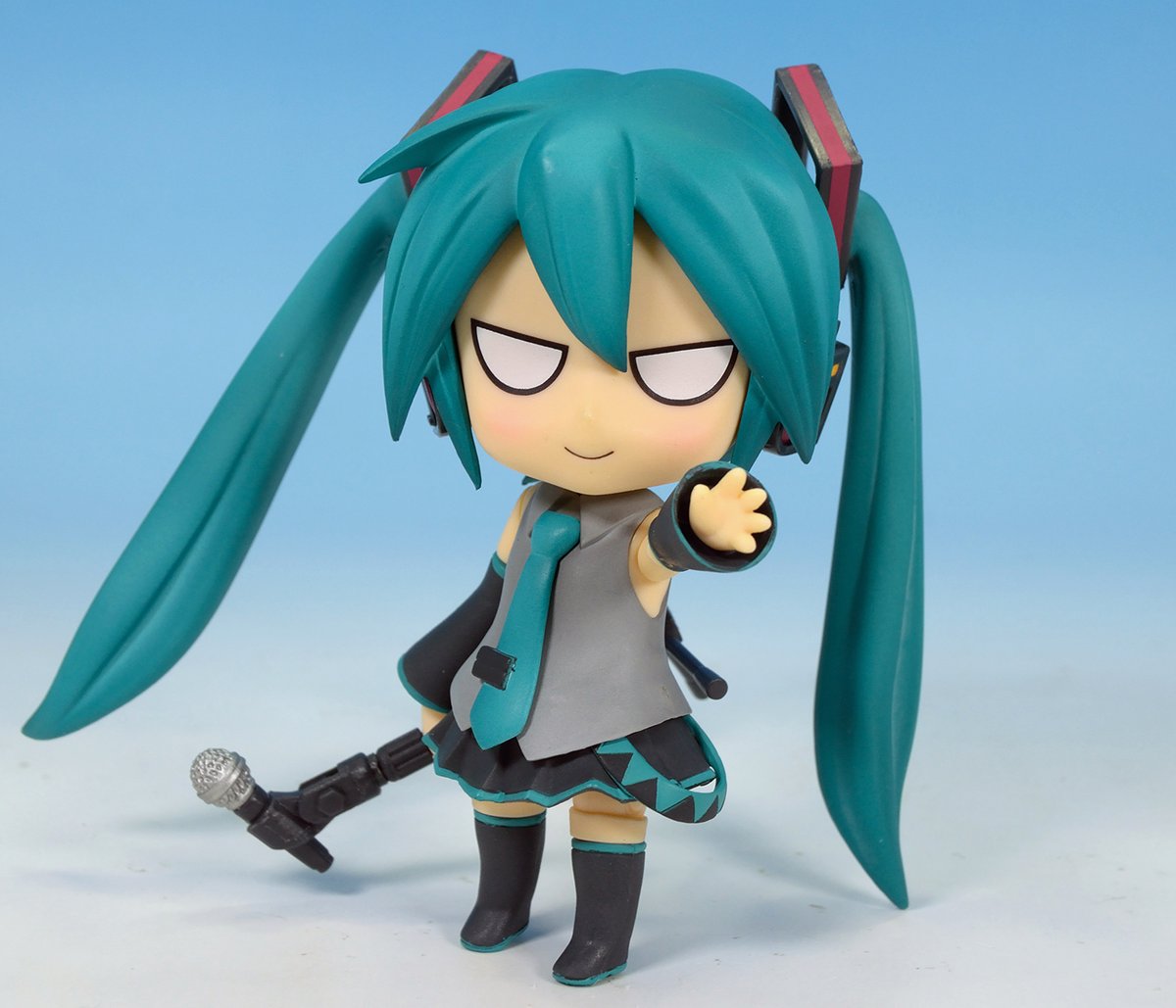 Ramie 自宅療養中 Auf Twitter 深夜の初音ミク撮影60分一本勝負 6 1のお題 む からはじまるもの フライング むかしむかしのきょうのぼく 週刊はじめての初音ミク ねんどろいど 初音ミク T Co Phn2fk91a9 Twitter
