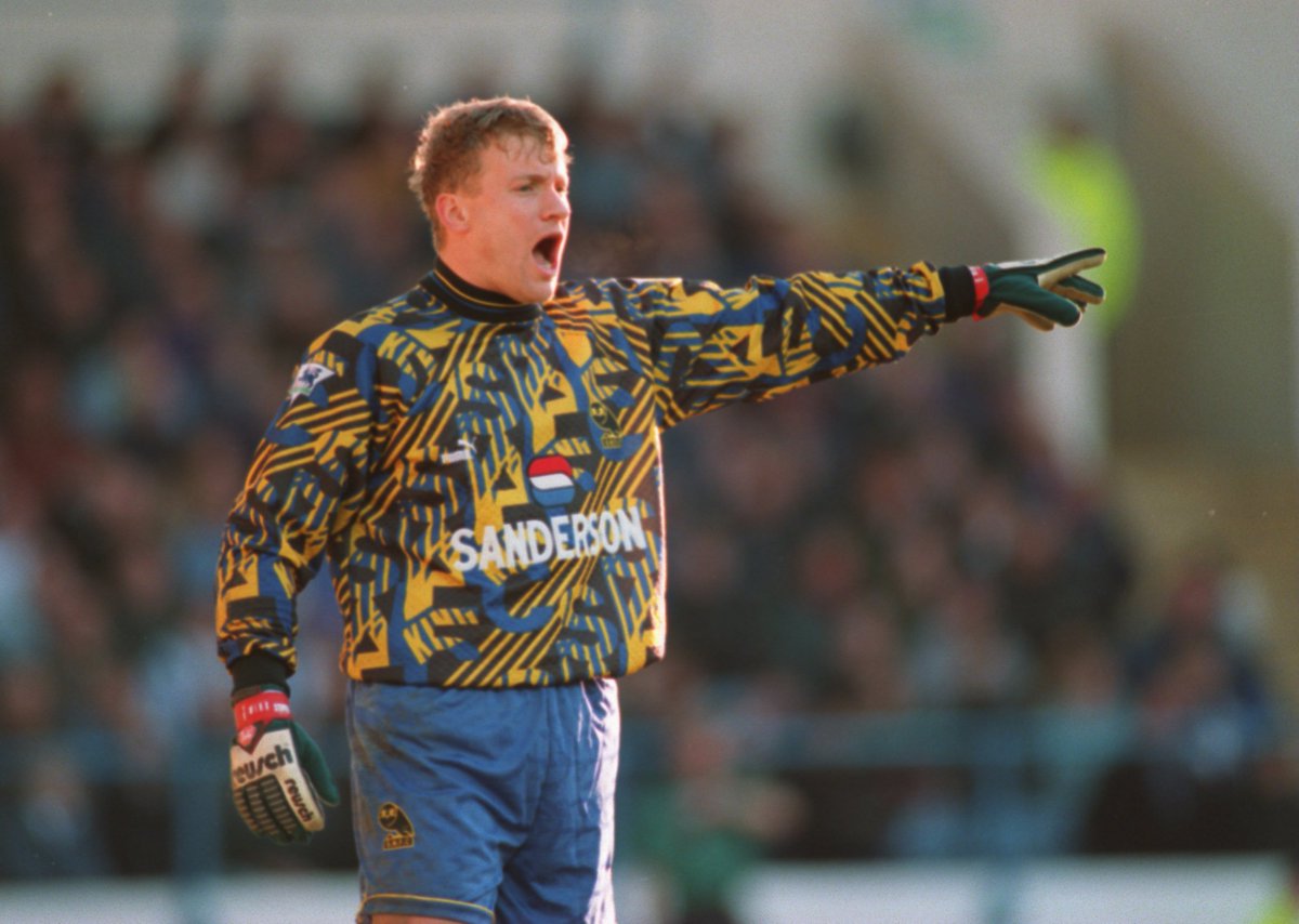 90s goalkeeper kits