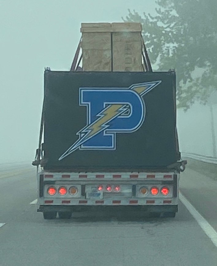 electric_pride's tweet photo. New scoreboard was delivered to the football field today!! #ElectricStrong @AthleticPhilo @ElectricsFLSD https://t.co/TUOWotQIgX