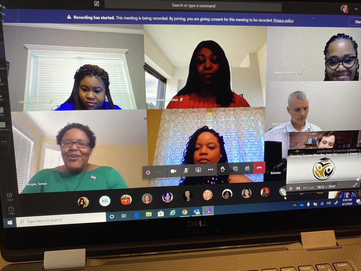 tanzy_kilcrease's tweet photo. LaShun Crawford, Latricia Reeves, Travis Spell, and Donna Jackson did a great job as volunteers for the Clear and Confident presentation with Brendan! The session was so informative! #VIP_LS2020@bibbschools #BibbVIP https://t.co/AoZhn4urEi