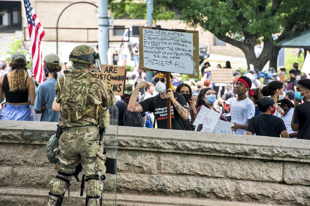 Over the weekend, the <a href="/TXMilitary/">Texas Military Dept.</a> provided support to <a href="/TxDPS/">Texas DPS</a> personnel in protecting the safety and wellbeing of Texans as they express their first amendment rights. We are Texans Serving Texas #AlwaysReady #AlwaysThere  
#DutyHonorTexas