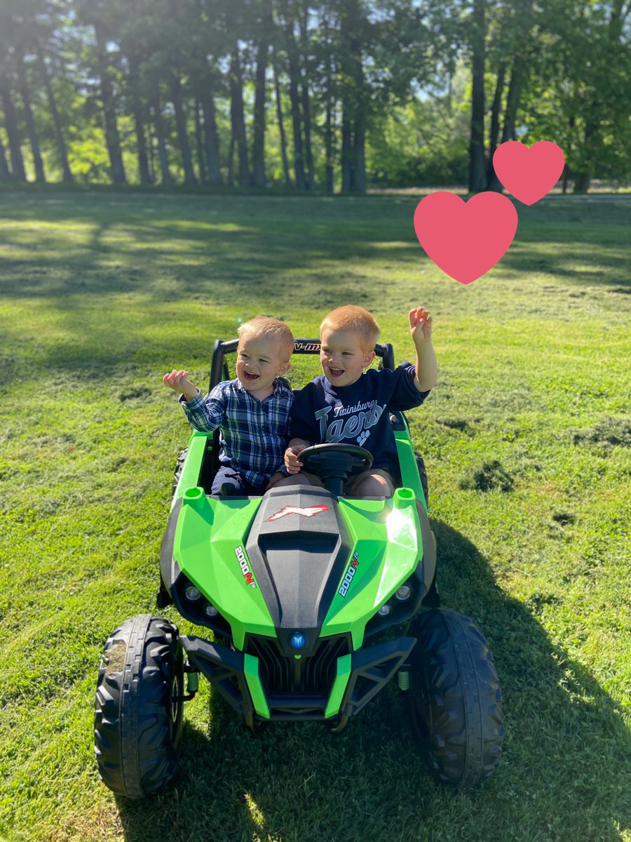 HarrisMath314's tweet photo. A to Z Countdown: X is for X-treme Energy Day! Show me how you are being active at home. My house is chilly this morning after a cold night so I am not feeling the energy but the sunshine helps warm us up! #CWOODPBIS https://t.co/KMyBcLI0OQ