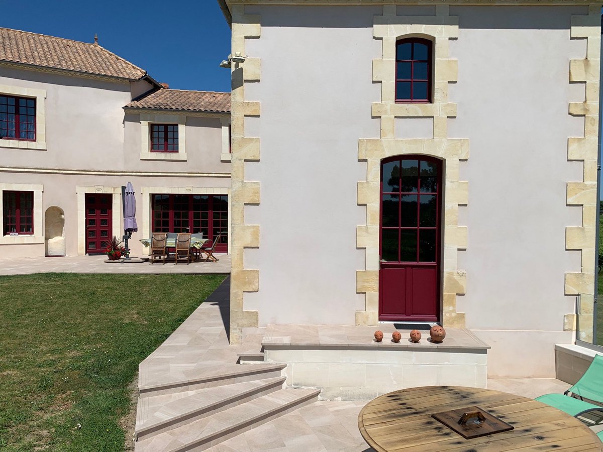 Azuliber's tweet photo. 🏠 NUEVO PROYECTO | NEW PROJECT Nuestro cliente Arene Carrelage Jonzac nos manda fotos de uno de sus proyecto con nuestra colección Aneto 40x60 en este increíble Château en Francia, simplemente fascinante!
https://t.co/SZlRvanC3Q
#ceramic #tiles #homedecor https://t.co/ZFvrHVXKH9