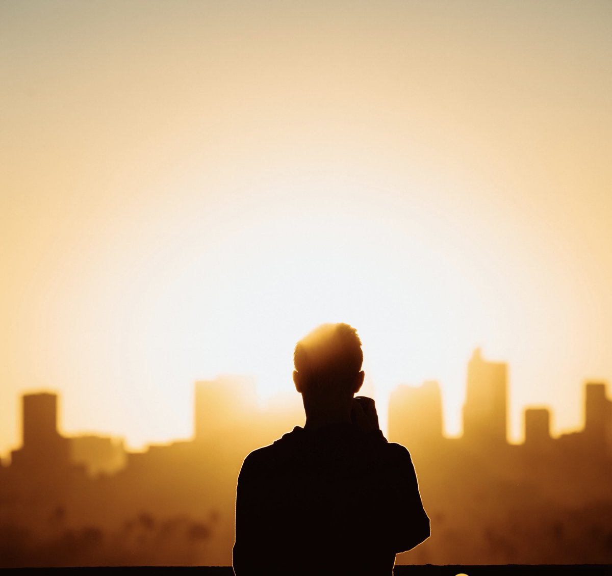 As we witness the world changing, Water and Stone is here to support anyone who needs it. Please be in touch to find out about our community offerings, therapy, or other programs as we come together to stay connected during these challenging times.  
creativelyhealing.com