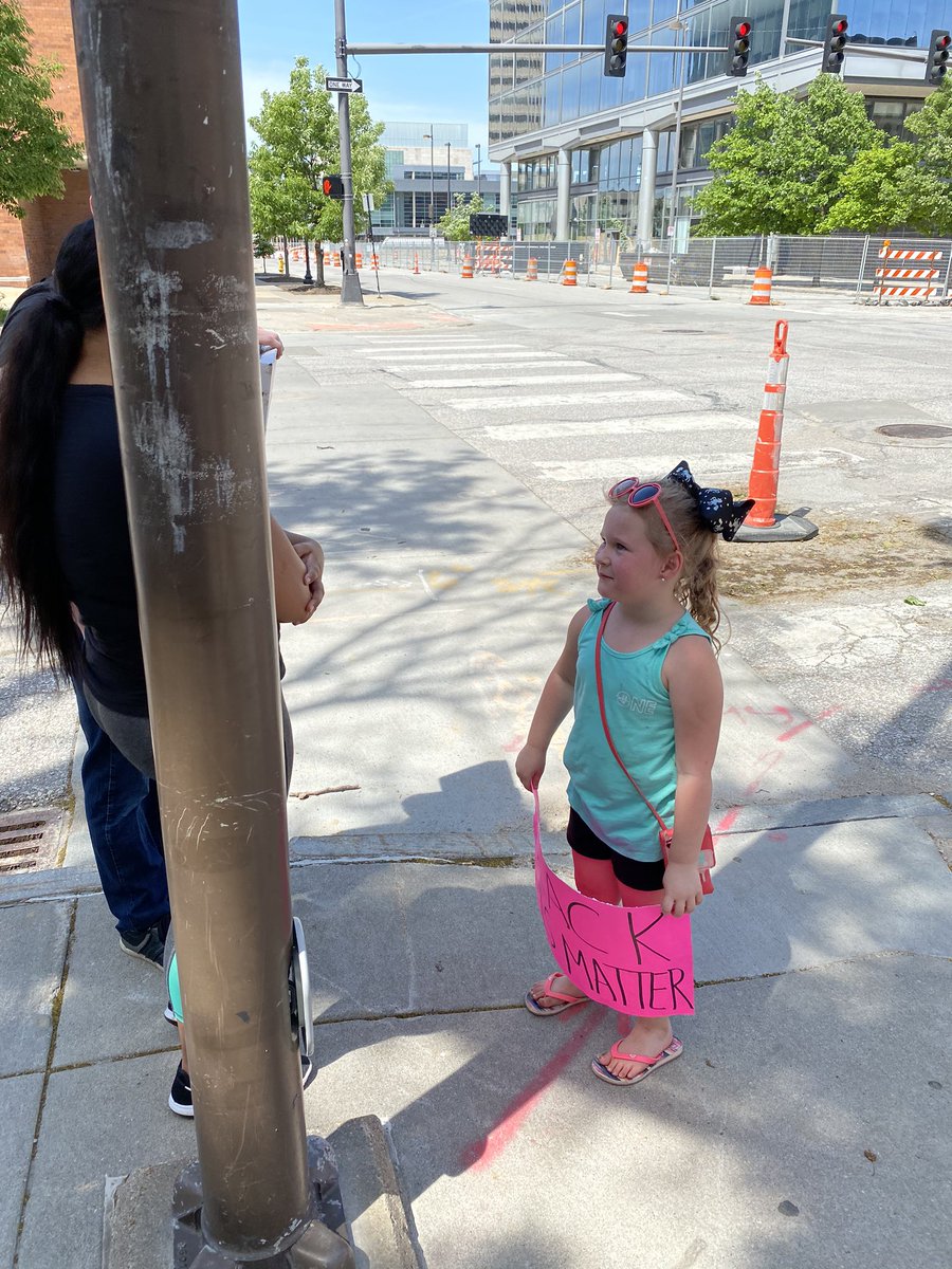 Just spoke with a young family of protesters, Devin Wayne, 24, Alexis Alback, 24, of Bellevue. They wanted their daughter, Aidyn, 5, to see that life matters, that people shouldn’t stand by when someone is killed. They were at the 72nd and Dodge protest on Friday.