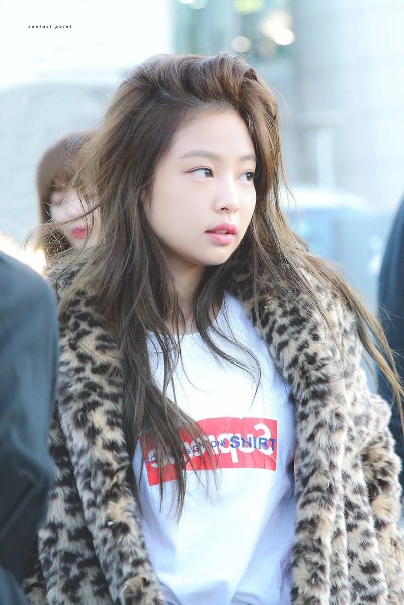 JENtle_jennie_'s tweet photo. #4YearsWithJennie (my ultimate bias) ♥️😘 https://t.co/ndi3hFzxJK