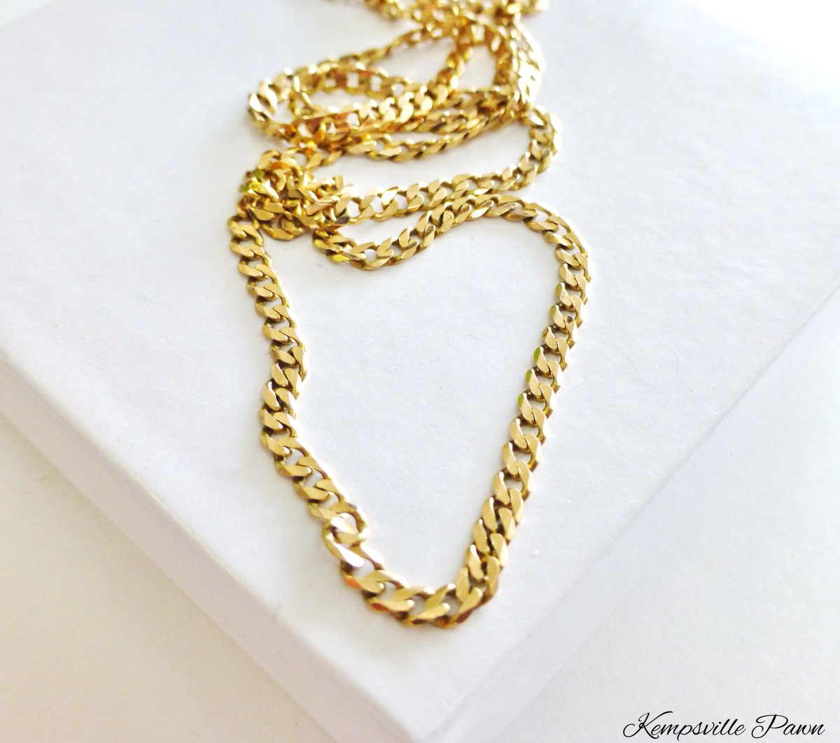 KempsvillePawn's tweet image. Men's 14K Rose Gold Curb Link Chain Ready For Sale!
$499 Brings it Home Today Or $125 Down to Take Advantage of Our 90 Day Layaway!
#FathersDay #FathersDayJewelry #CurbLinkChains #KempsvillePawn #FatherDay2020 #FathersDayGifts #MensNecklaces #MensGoldChains #PawnShop #Affordable